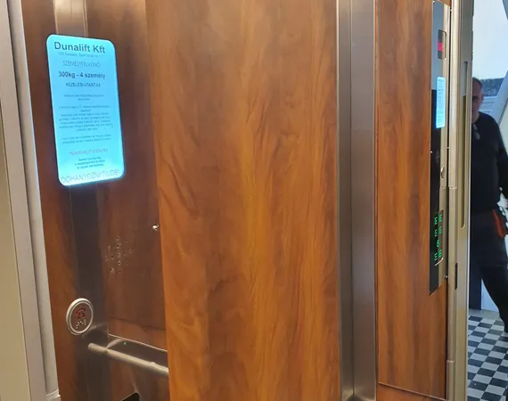 Elevator cabin with wooden elements